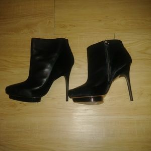 Mark & James Badgley Mischka leather boots